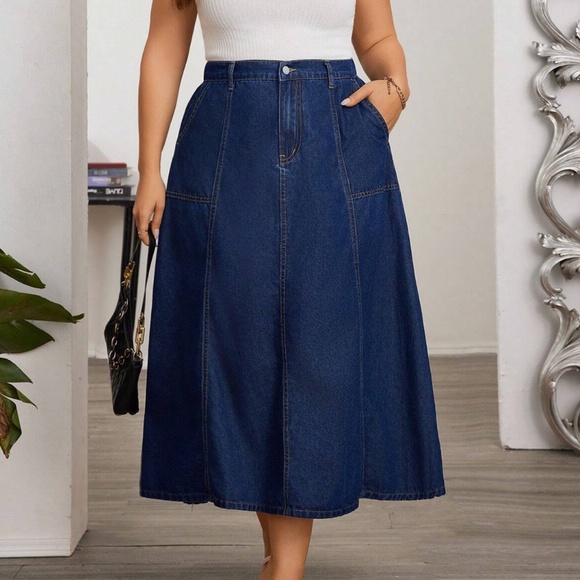 Plus Solid Pockets Minimalist Denim Jeans Midi Skirt - Picture 7 of 8